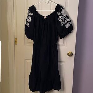 Knox Rose Black Dress with White Embroidery